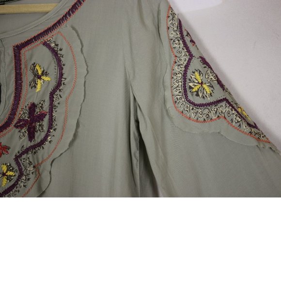 NWT Love Stitch Boho Embroidered Bell Sleeve Top S - Picture 5 of 8